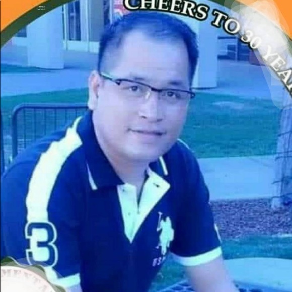 Meet your Posher, Jowil - Picture 3 of 5